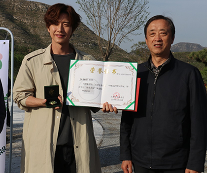 1524834038134676.png 04.png