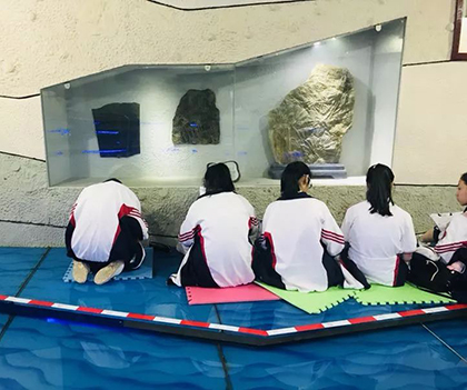 1527837449110015.jpg 04.jpg