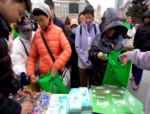 1741916307930449.png 1741916307930449.png