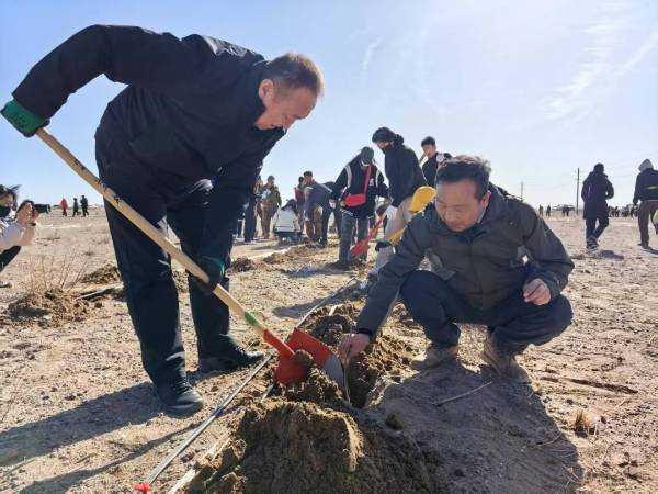 1743474587766754.png 4.png