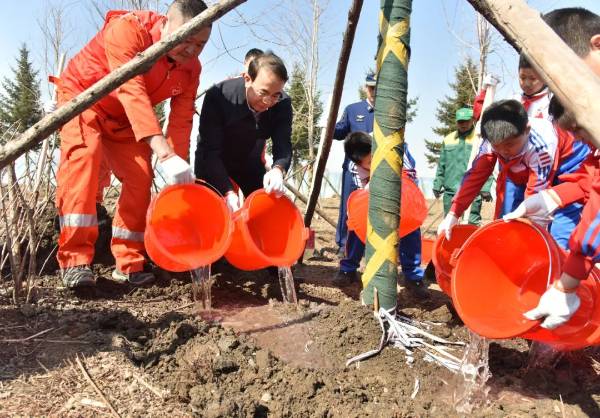 1745559682124409.jpg 4.jpg