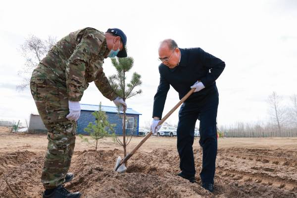 1745560295410010.jpg 8.jpg