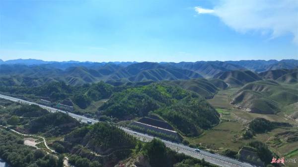 1745904633339458.jpg 1.jpg