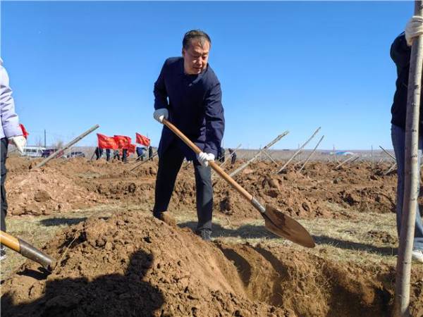 1745905683797101.jpg 2.jpg