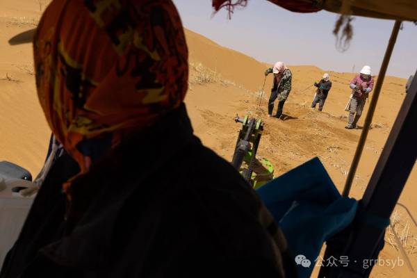 1751251885616054.jpg 4.jpg