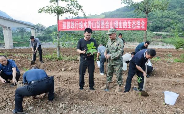 1753927307147620.jpg 1 (1).jpg