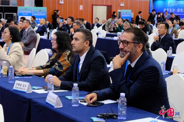 1758072240155902.jpg 2.jpg