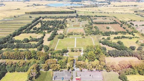 1758679529512556.jpg 11 (1).jpg