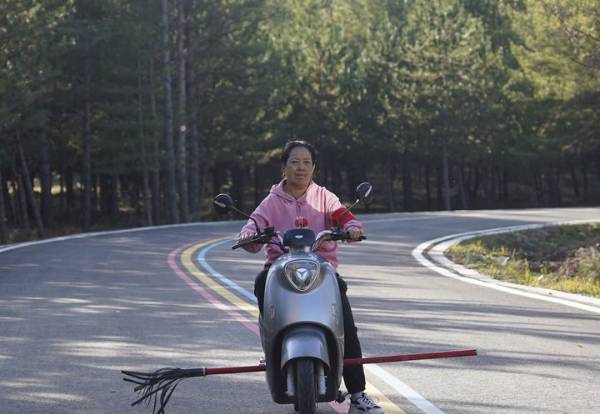 1762137661786801.jpg 2.jpg